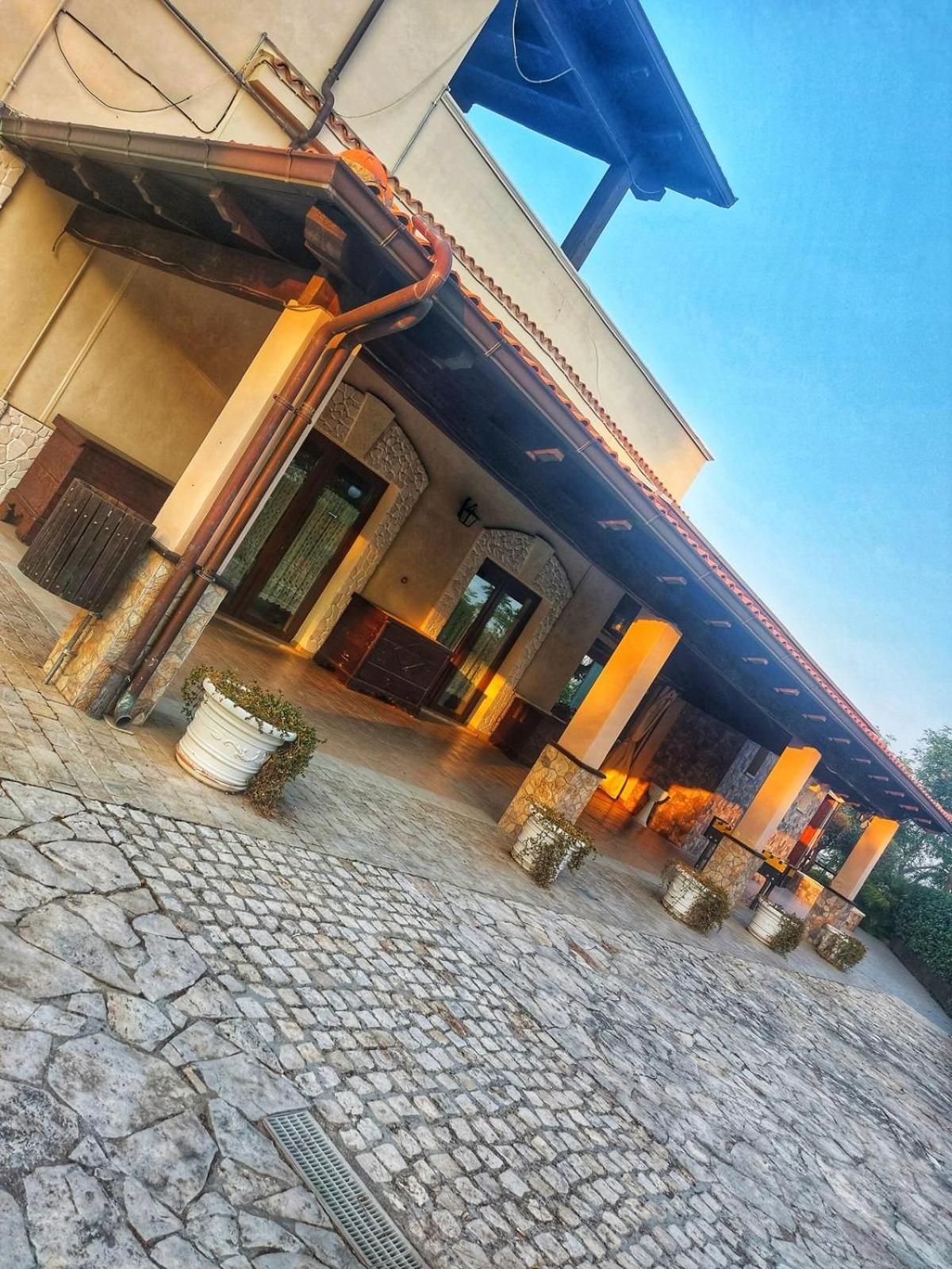 Colledisisto Srl Villa Pomarico Exterior foto